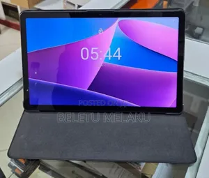 Photo - New Lenovo Tab M10 128 GB