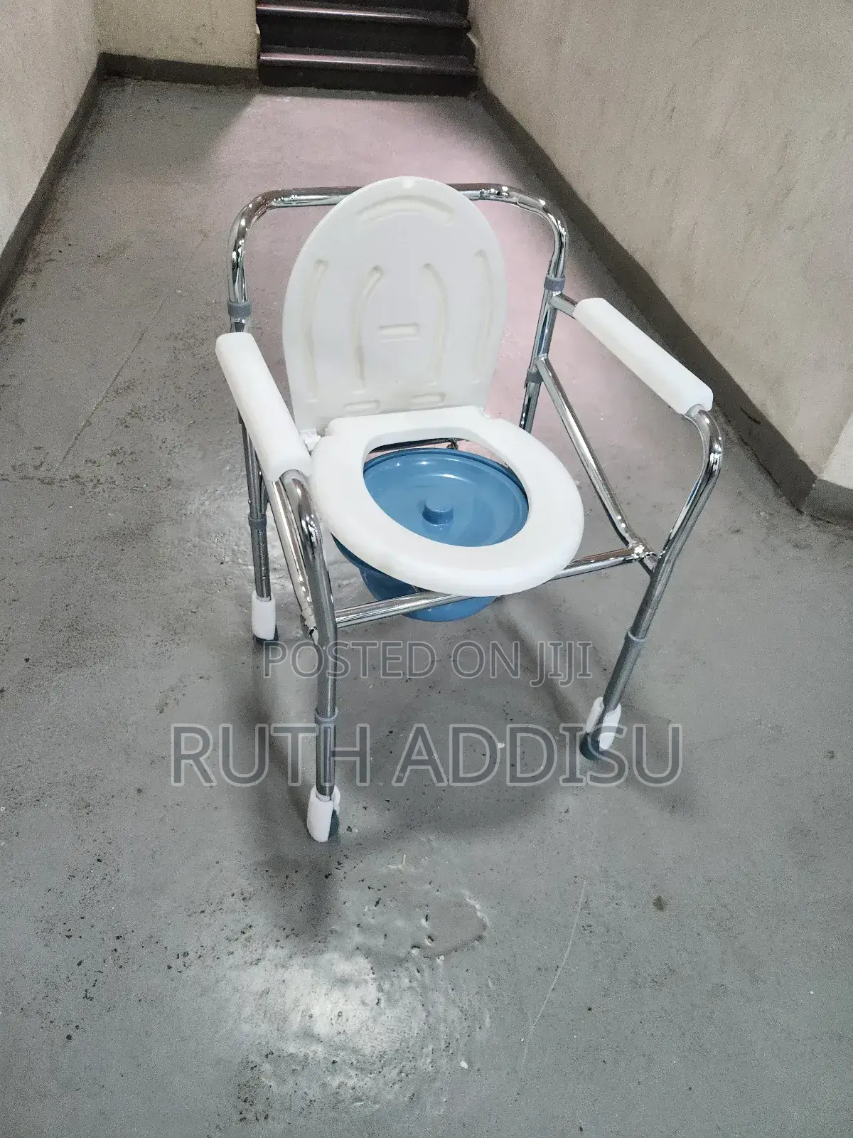 የፖፖ መጠቀሚያ Commode Chair衼你poty Chair令人commode Chair永不poty Chair Medical