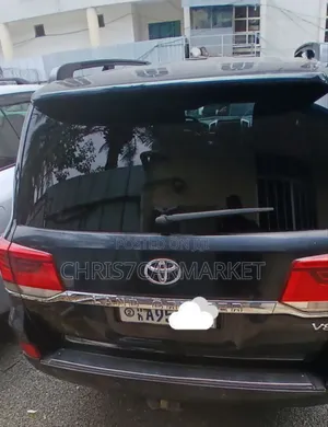 Toyota Land Cruiser 4.5 V8 VXR 2016 Gray