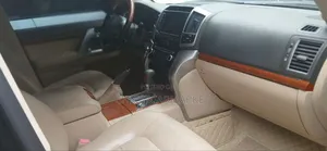 Toyota Land Cruiser 4.5 V8 VXR 2016 Gray