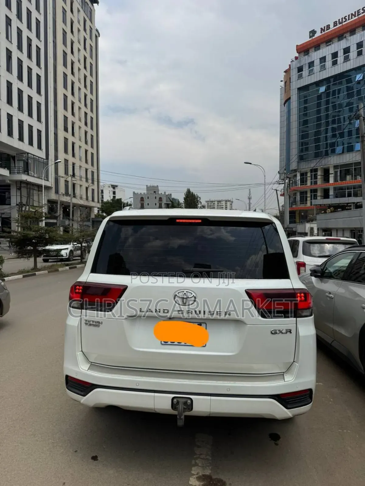 Toyota Land Cruiser 3.5 V6 2022 White