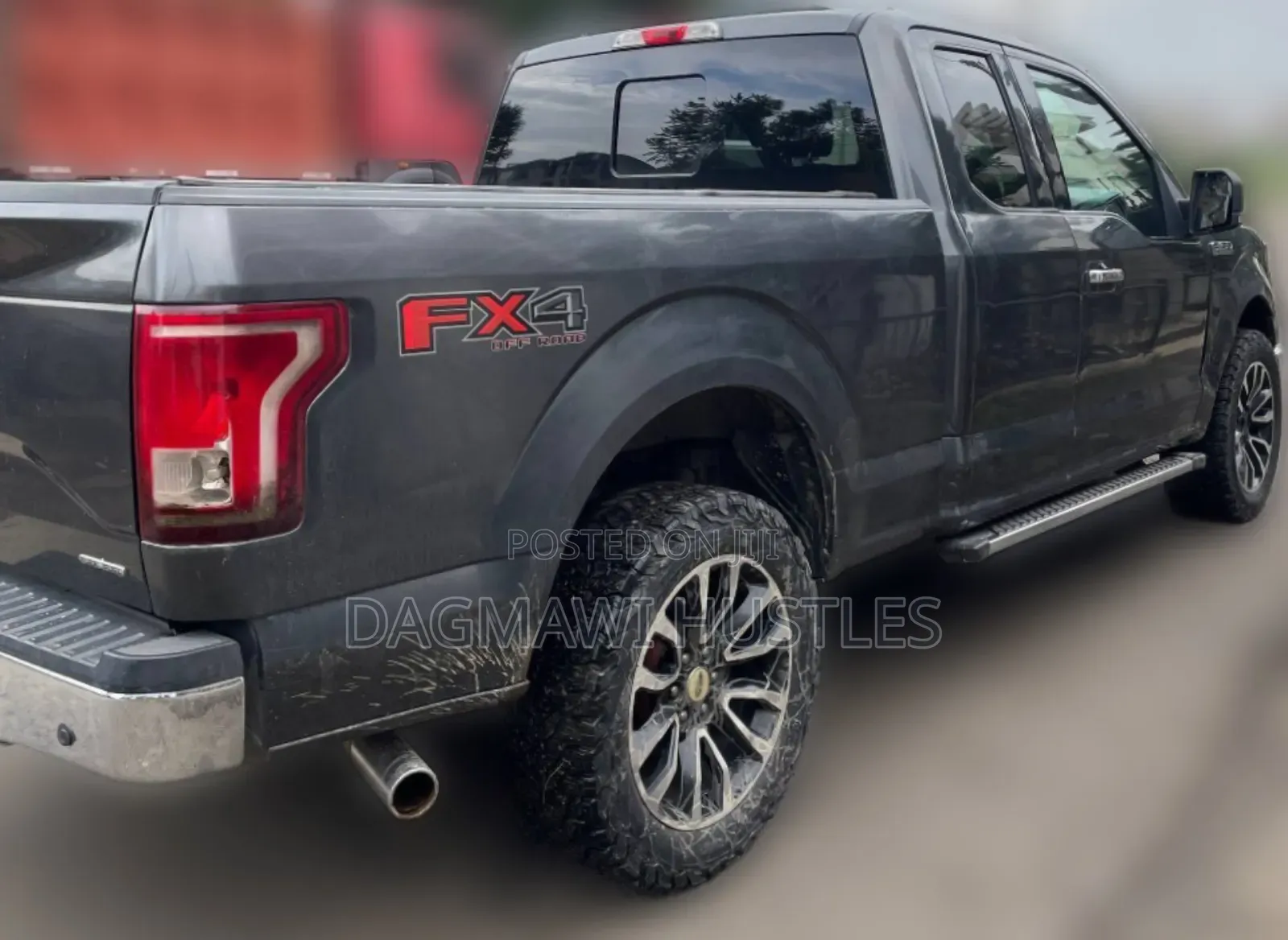 Ford F-150 XLT 4dr SuperCab 4WD 8 ft. LB (5.0L 8cyl 6A) 2015 Gray