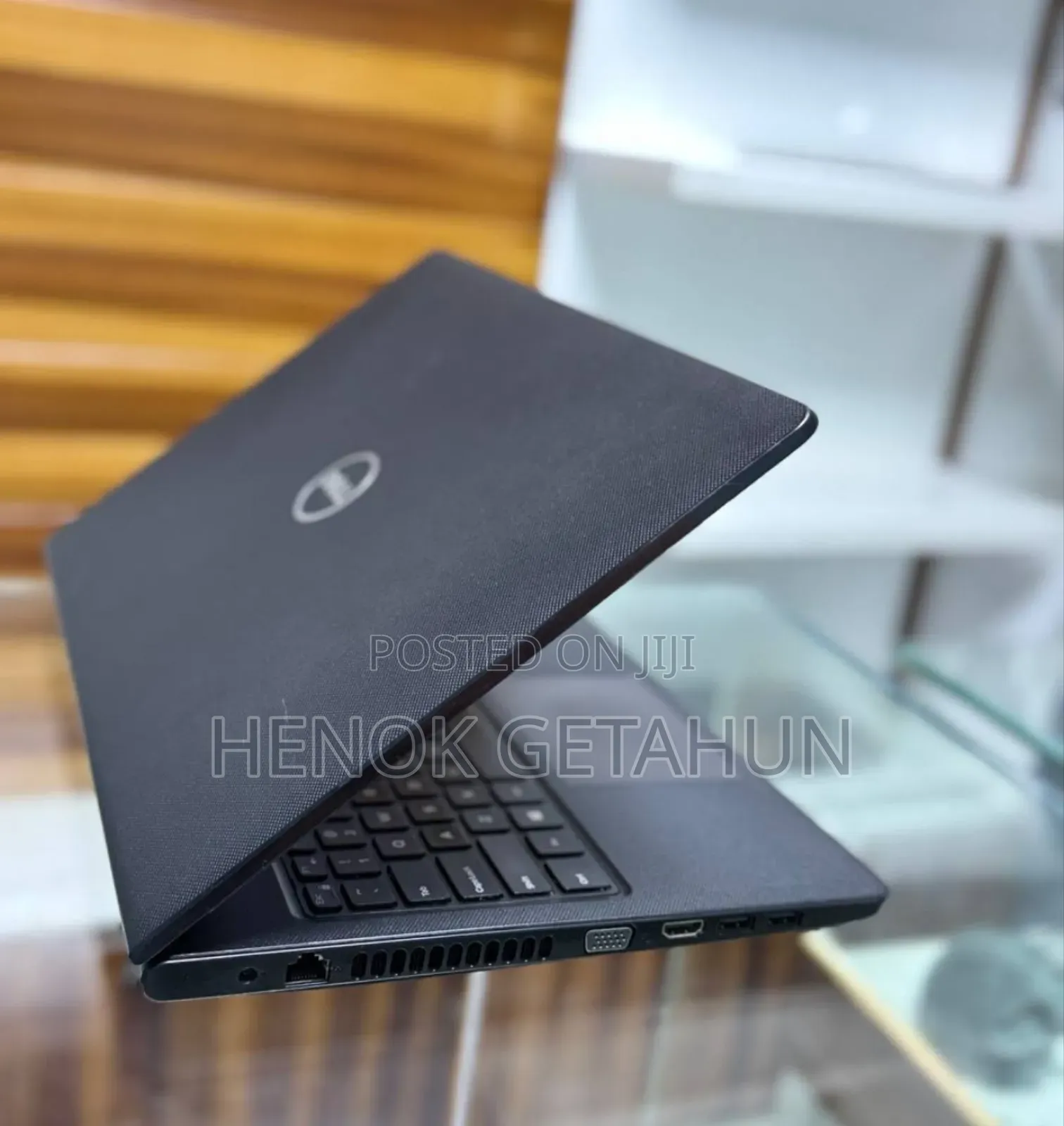 New Laptop Dell Vostro 1014 8GB Intel Core I3 HDD 500GB