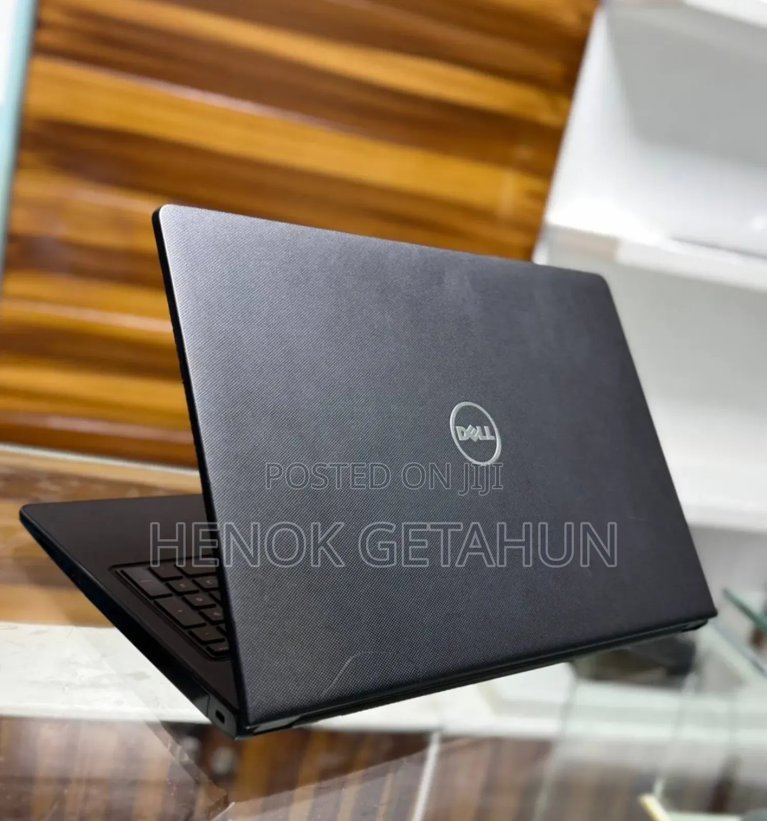 New Laptop Dell Vostro 1014 8GB Intel Core I3 HDD 500GB