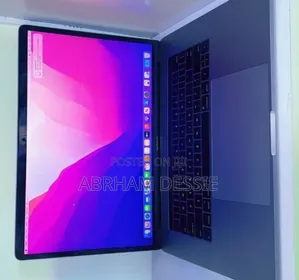 New Laptop Apple MacBook Pro 2017 16GB Intel Core I7 SSD 512GB