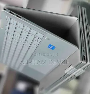 New Laptop HP Pavilion X360 8GB Intel Core I5 SSD 512GB