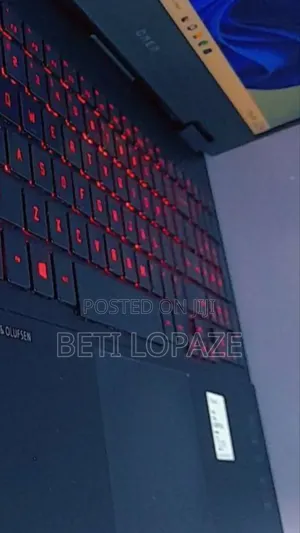 Laptop HP Omen 15 16GB Intel Core I7 SSD 1T