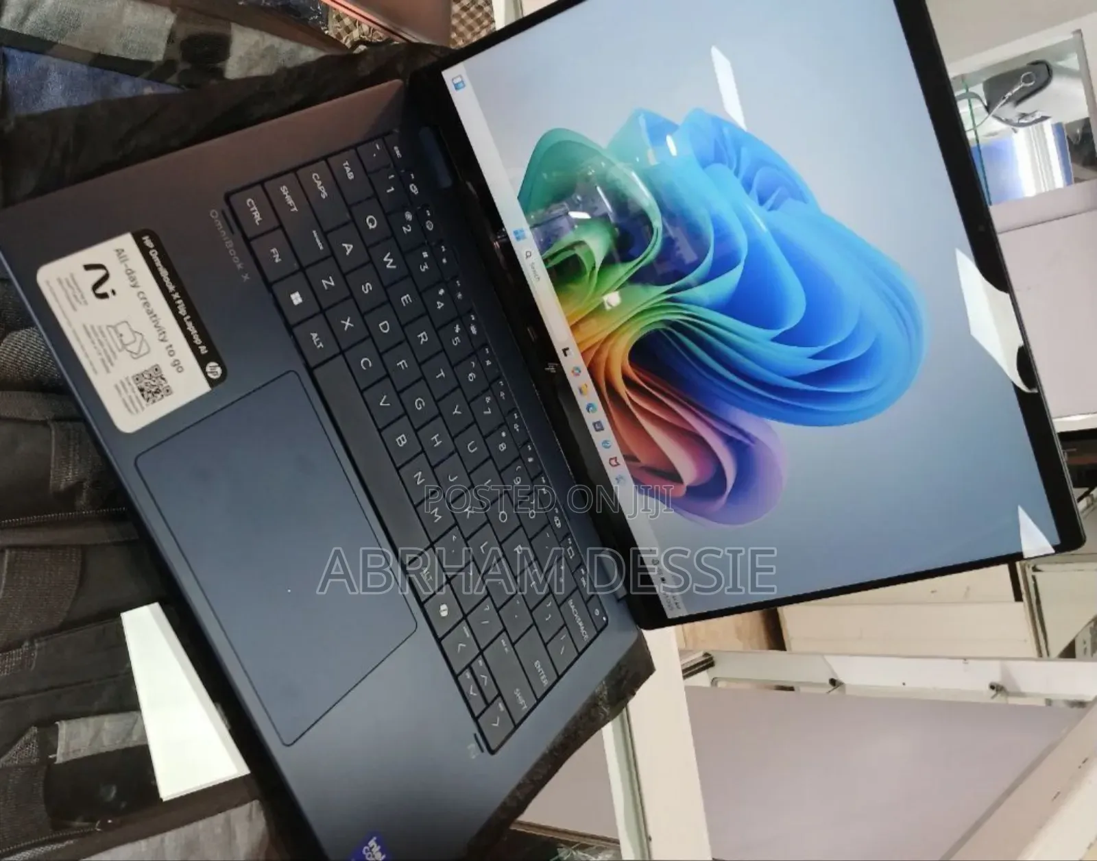 New Laptop HP 16GB Intel Core Ultra 7 SSD 1T