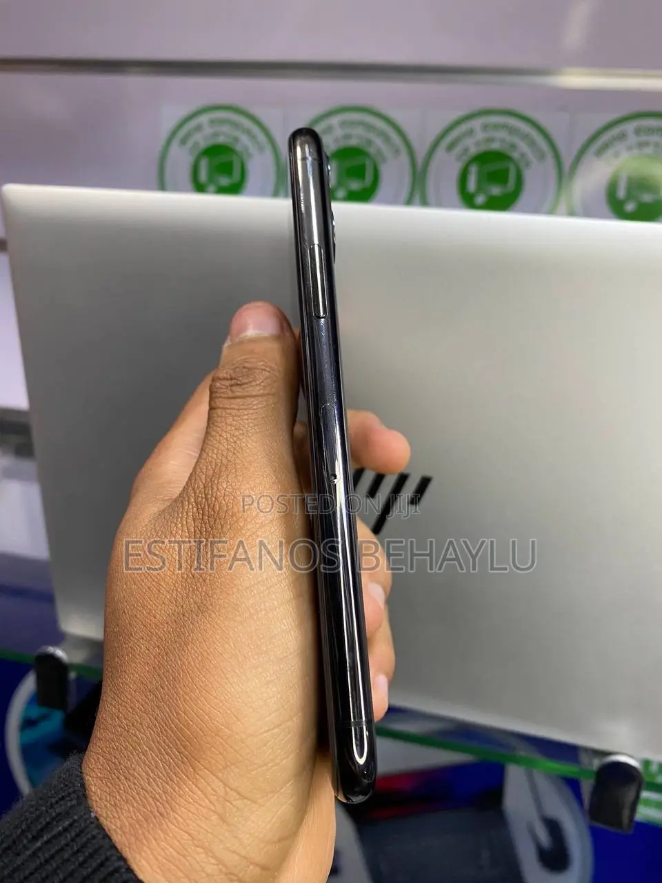 Apple iPhone 11 Pro 64 GB Black