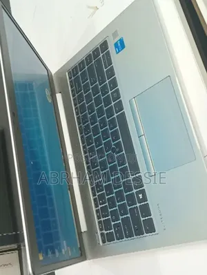 New Laptop HP EliteBook 840 G5 8GB Intel Core I7 SSD 512GB
