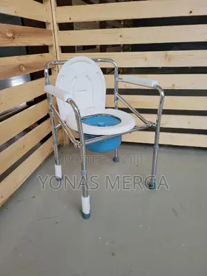 Photo - Toilet Chair橘0commode, Shower Chair疹₮Elderly Person/Pregnant Women