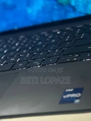 New Laptop Dell Precision 3510 32GB Intel Core I7 SSD 1T