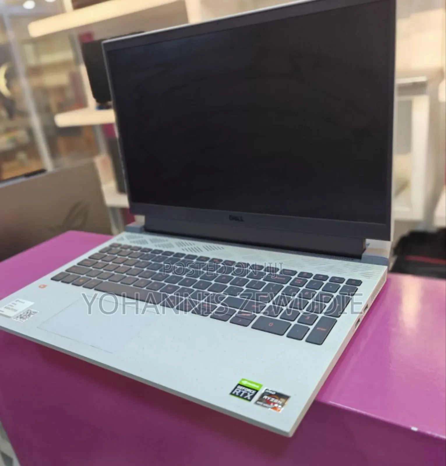 New Laptop Dell G15 5511 16GB AMD Ryzen 7 SSD 512GB