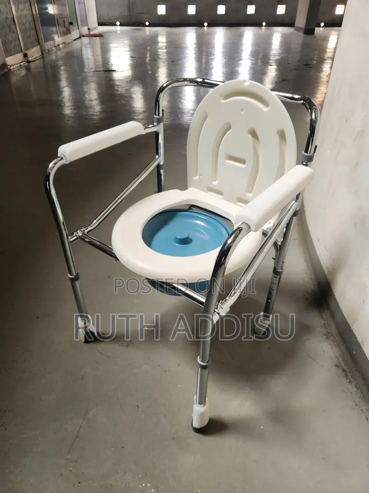 Adjustable Height Commode Chair麻卂commode Chair者夊toilet Chair壓乂commode