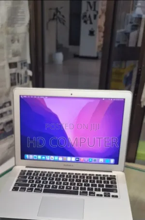 Laptop Apple MacBook Air 2017 8GB Intel Core I5 SSD 256GB