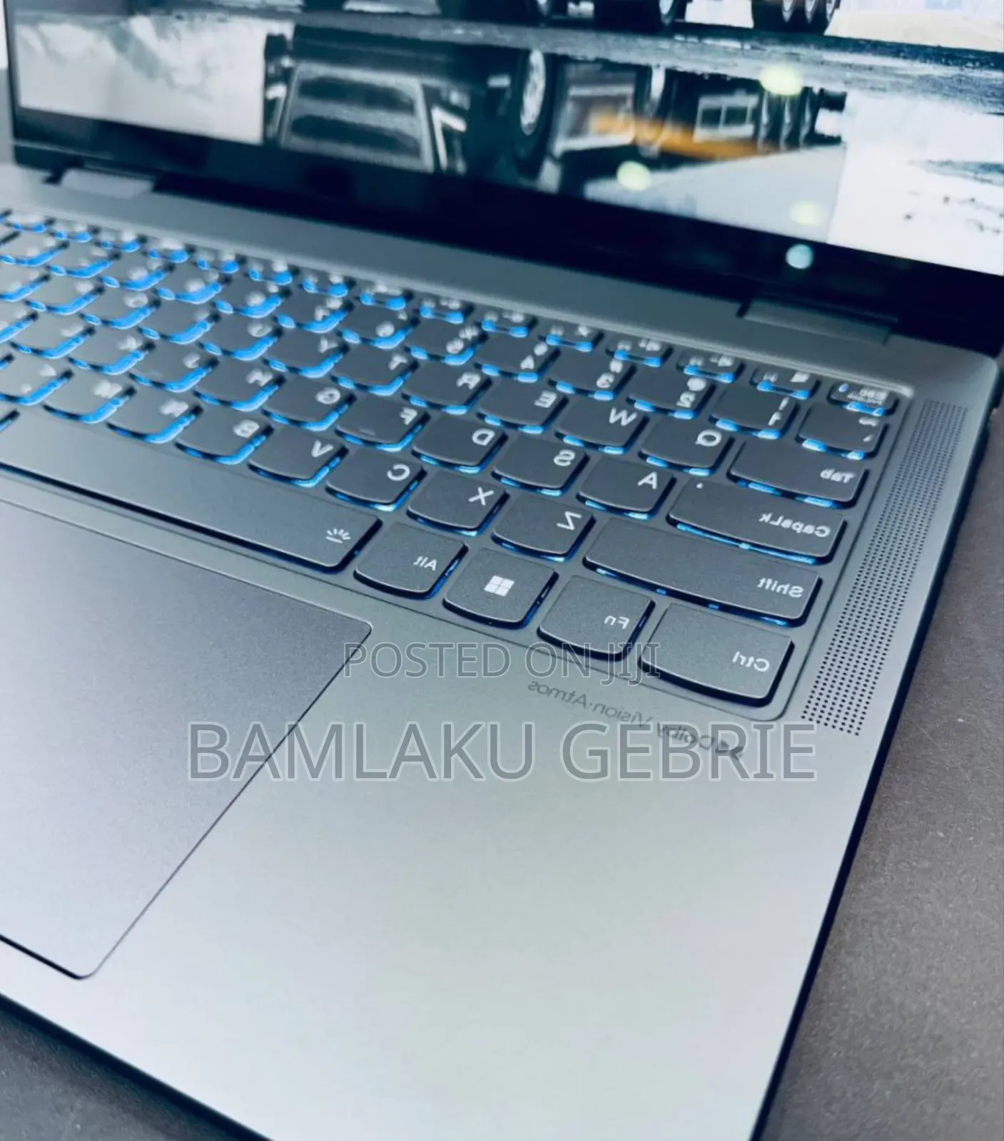 New Laptop Lenovo Yoga 7i 16GB Intel Core I7 SSD 512GB