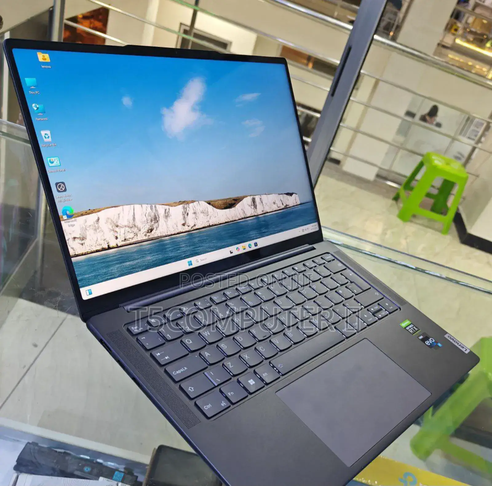 New Laptop Lenovo Yoga 2 32GB Intel Core I7 SSD 1T