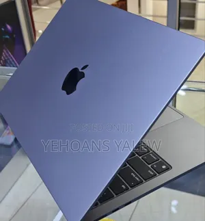 New Laptop Apple MacBook Air 2022 M2 8GB Apple M2 SSD 512GB