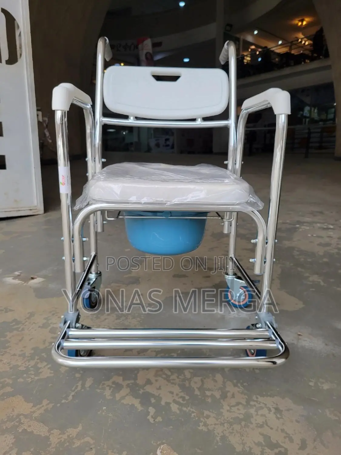 Commode+Toilet Chair棺፷multi-Purpose 3in1 Chair沒漥toilet Chairي٧commodo