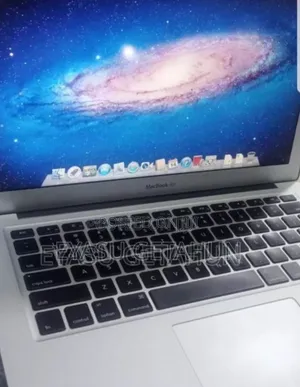 New Laptop Apple MacBook Air 2011 4GB Intel Core i5 SSD 128GB