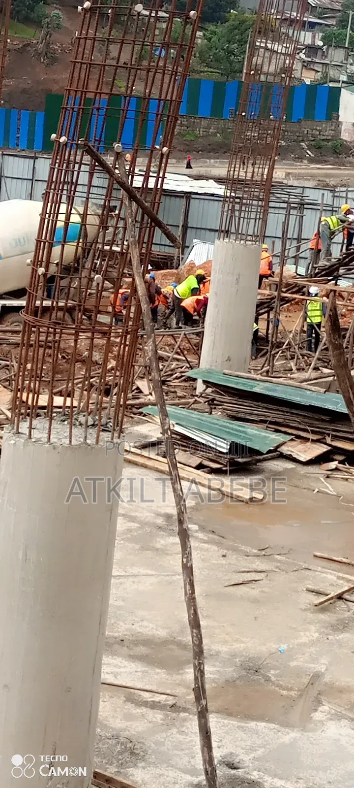 ዘመናዊ የንግድ ማዕከል