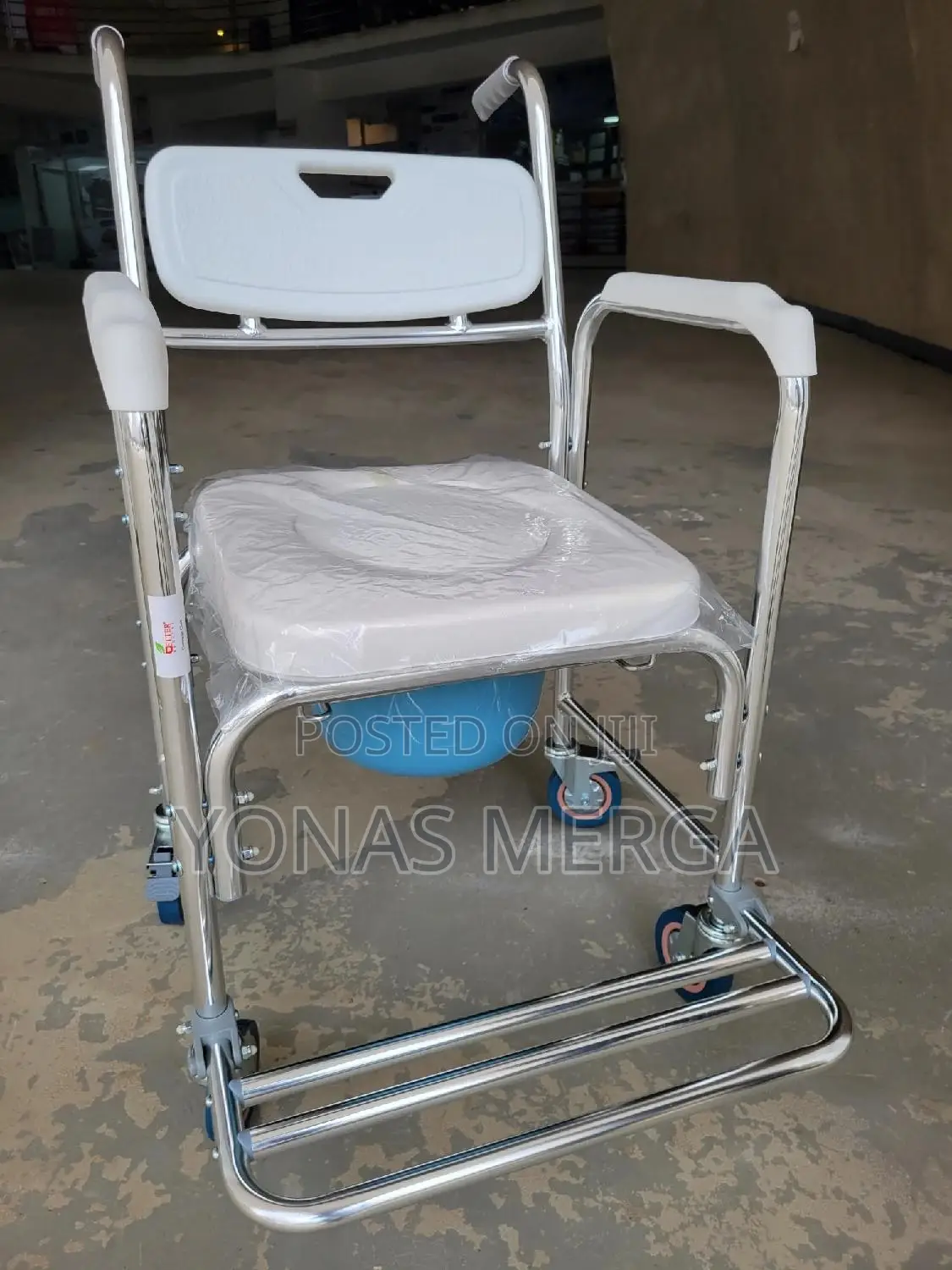 Toilet+Movable Chair鑫፻commodo Chair≡瓶toilet#Serve as a Bedside Commode