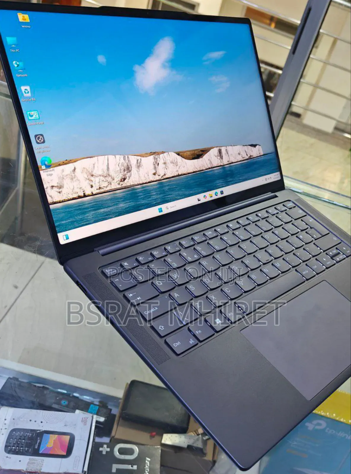 New Laptop Lenovo Yoga 700 32GB Intel Core I7 SSD 1T