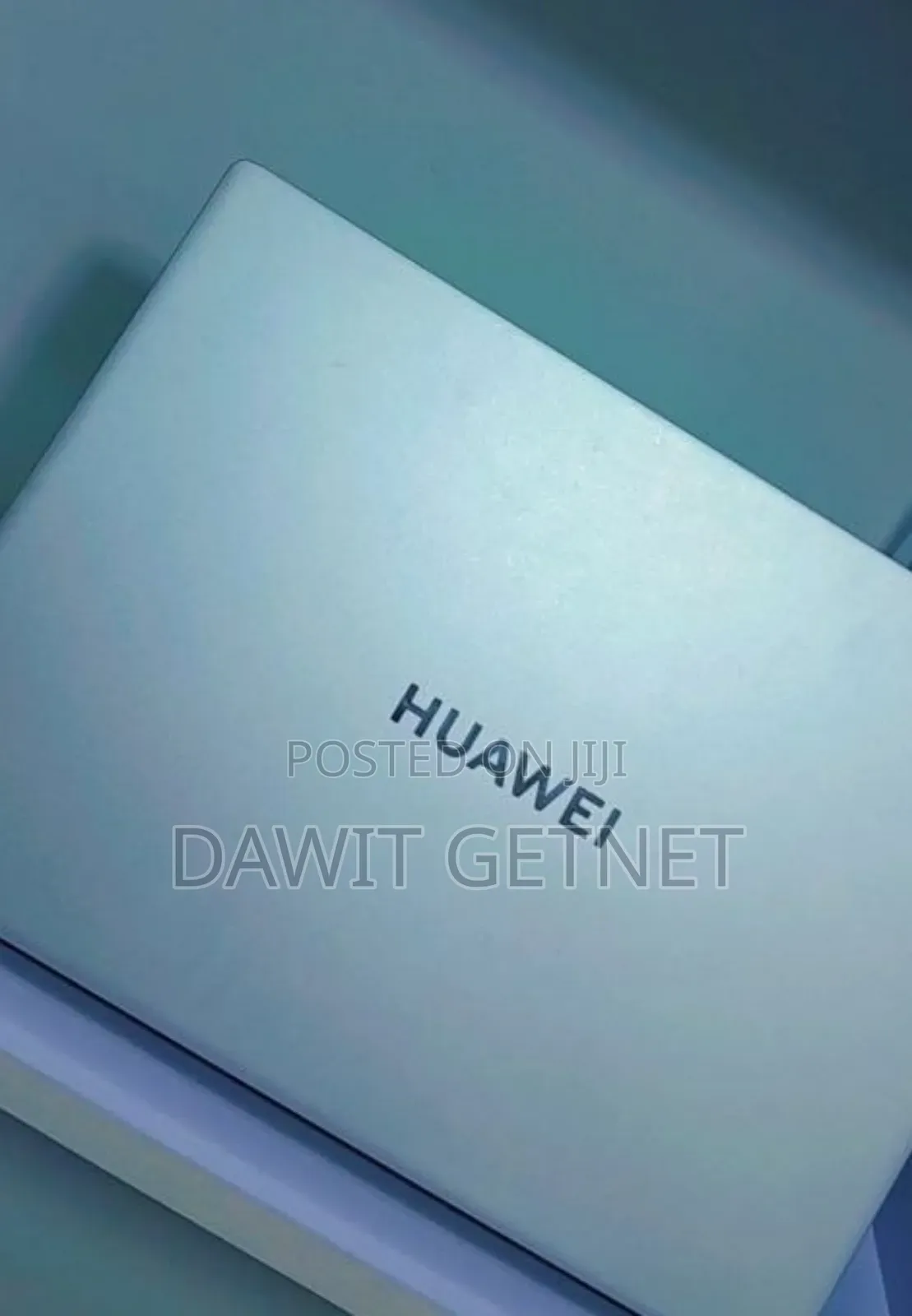 New Laptop Huawei MateBook 13 WRT-W19E 8GB Intel Core I5 SSD 512GB