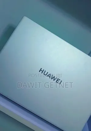 New Laptop Huawei MateBook 13 WRT-W19E 8GB Intel Core I5 SSD 512GB