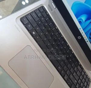 New Laptop HP ProBook 450 G4 8GB Intel Core I7 SSD 1T