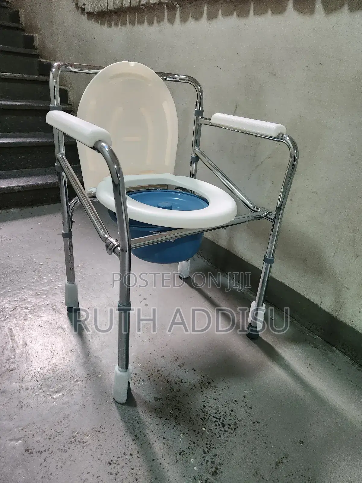 Commode Chair俠義toilet Chair飯店medical Commode Chair予我poty Chair New