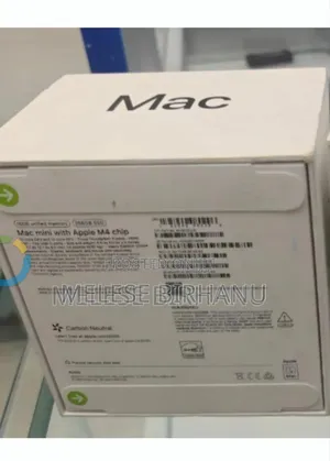 New Laptop Apple MacBook 16GB Apple M4 Pro SSD 256GB