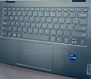 New Laptop Lenovo Yoga 7i 16GB Intel Core I5 SSD 512GB