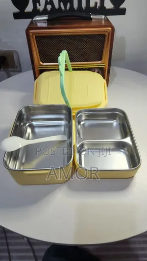 Photo - Two Layered Compartmented Lunch Box