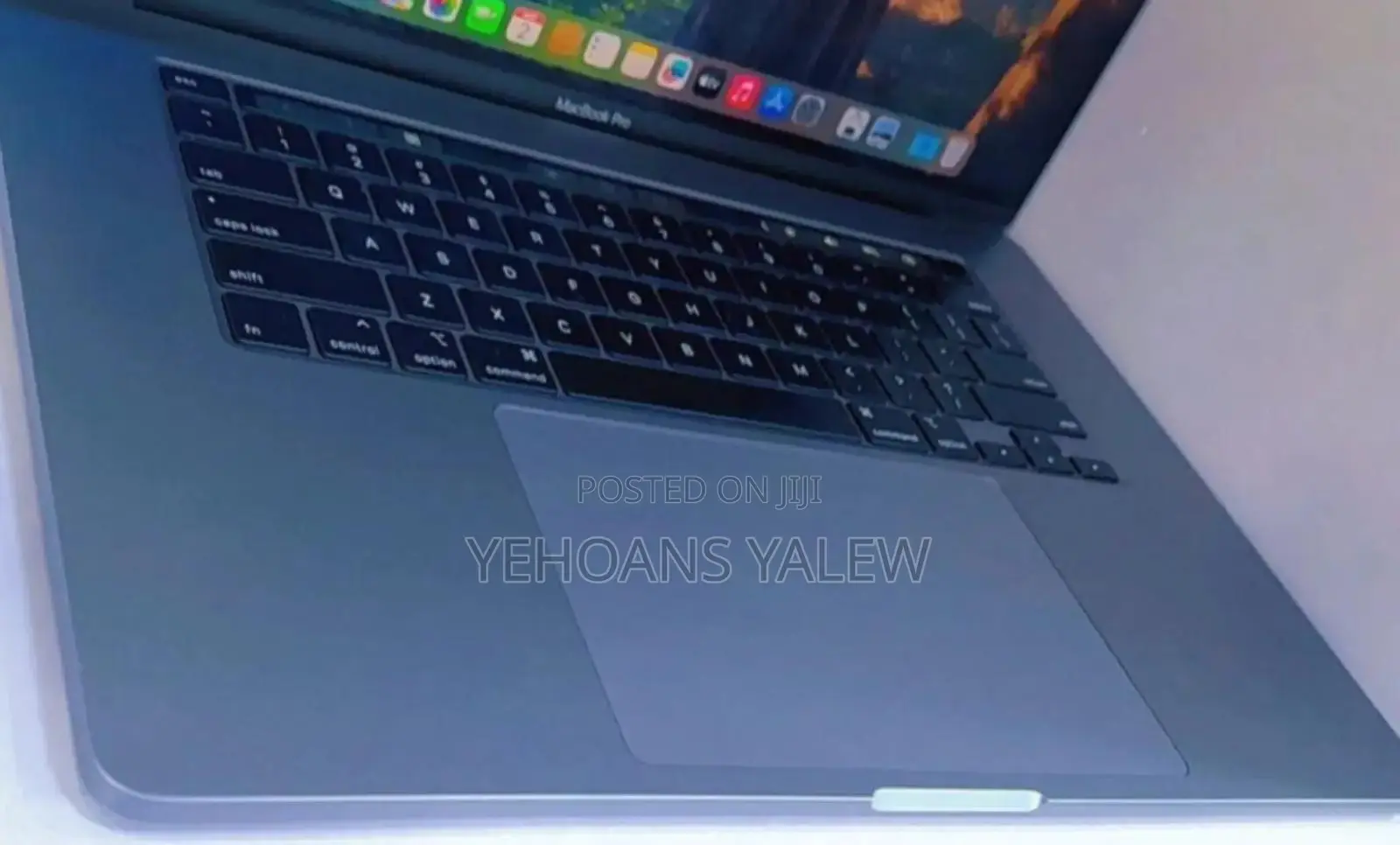 New Laptop Apple MacBook Pro 2019 32GB Intel Core I9 SSD 1T