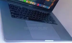 New Laptop Apple MacBook Pro 2019 32GB Intel Core I9 SSD 1T