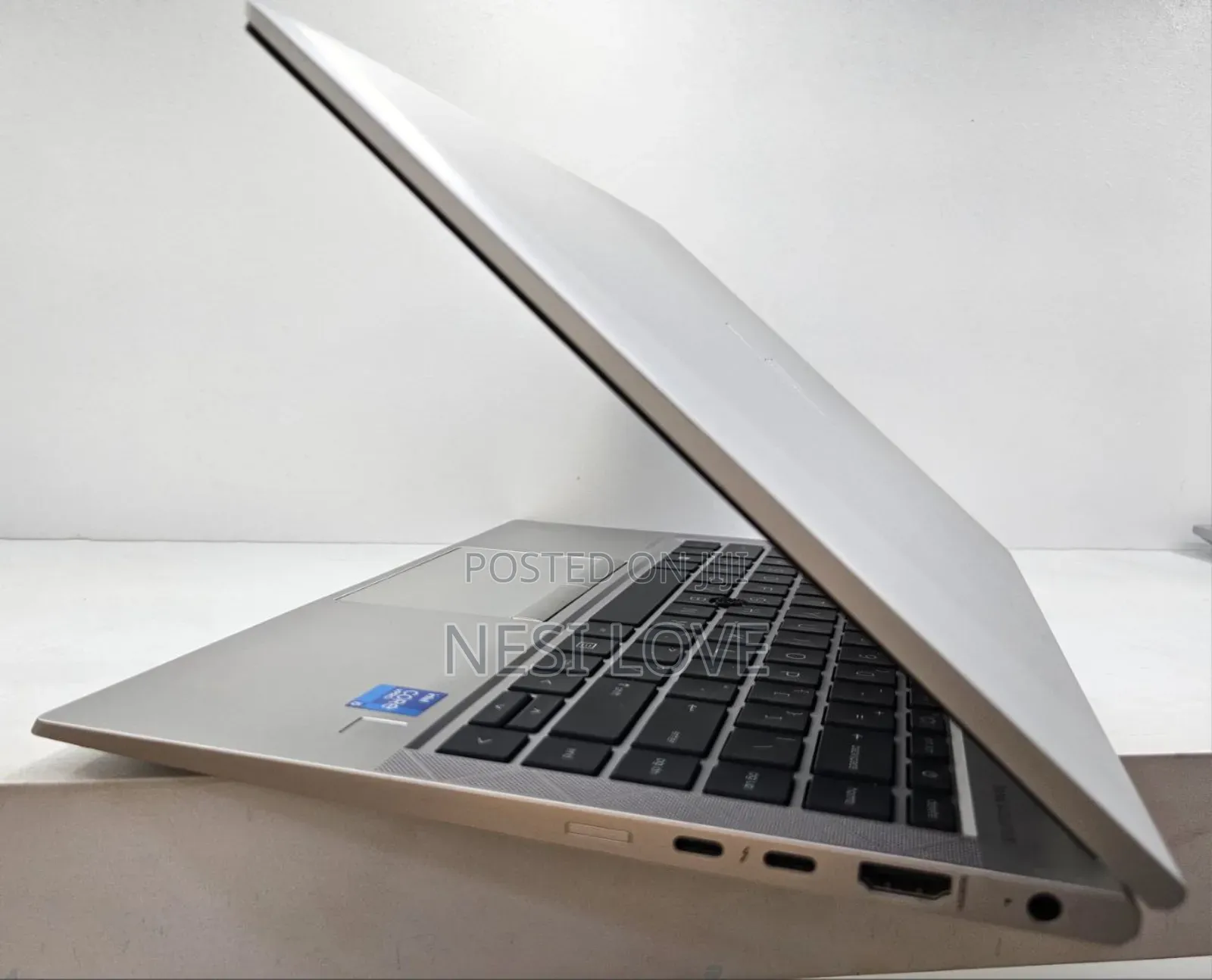 New Laptop HP EliteBook 840 G8 16GB Intel Core I5 SSD 512GB