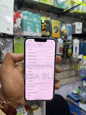 New Apple iPhone 13 128 GB White