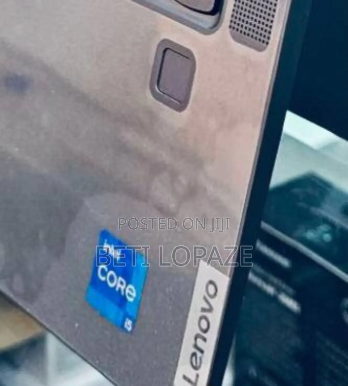 New Laptop Lenovo Yoga 7i 16GB Intel Core I5 SSD 512GB