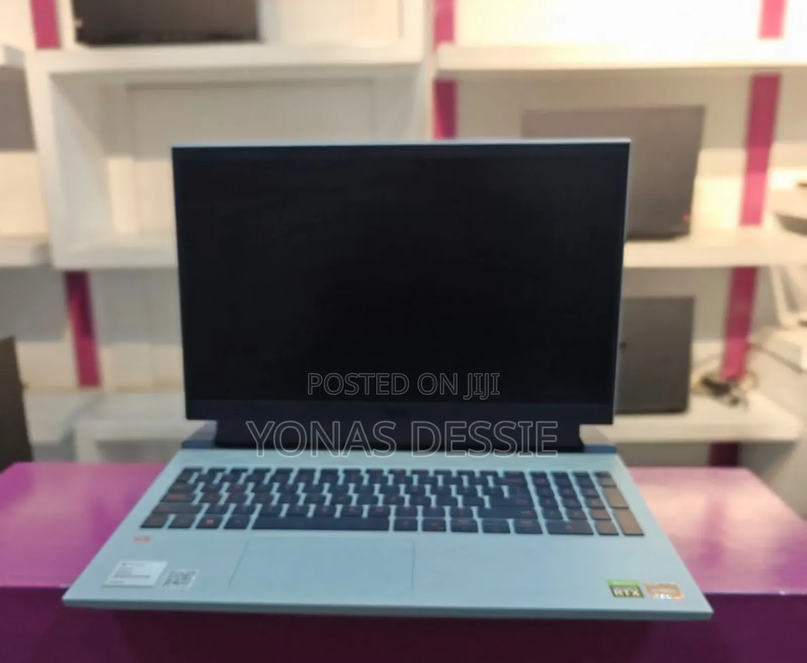 New Laptop Dell G15 5511 16GB AMD Ryzen 7 SSD 512GB