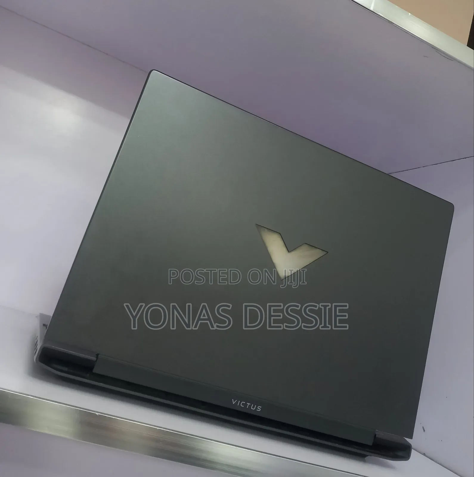 New Laptop HP Victus 15 16GB AMD Ryzen 7 SSD 1T
