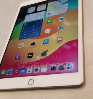 New Laptop Apple MacBook Pro M1 4GB Intel HDD 128GB