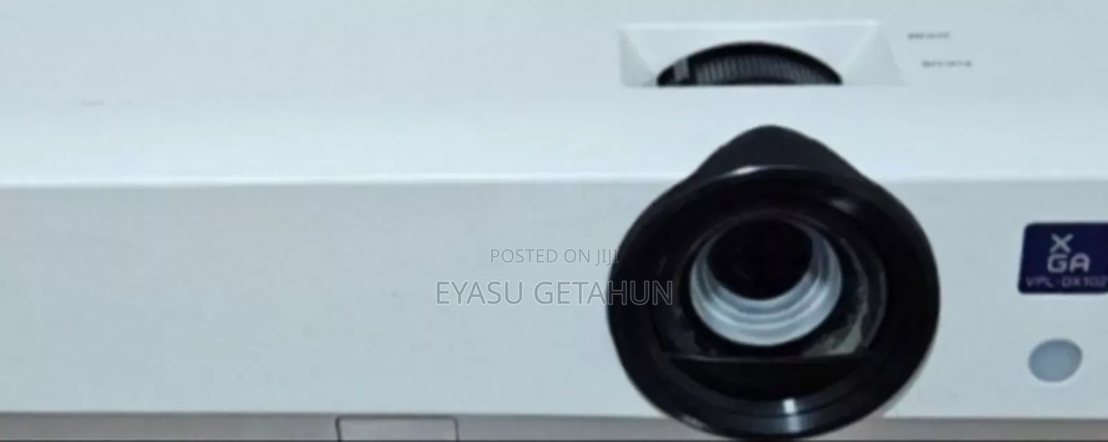 Sony VPL-Dx102 Projector