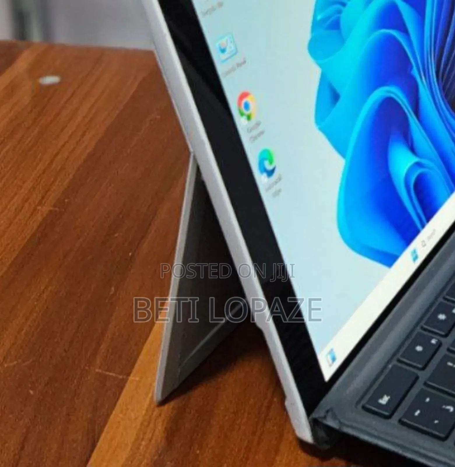 New Laptop Microsoft Surface Pro 7 8GB Intel Core I5 SSD 128GB