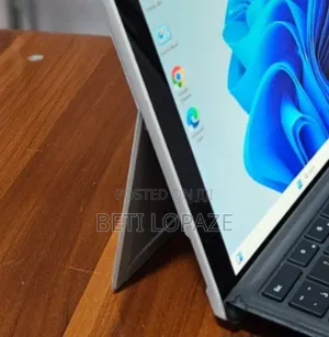 New Laptop Microsoft Surface Pro 7 8GB Intel Core I5 SSD 128GB