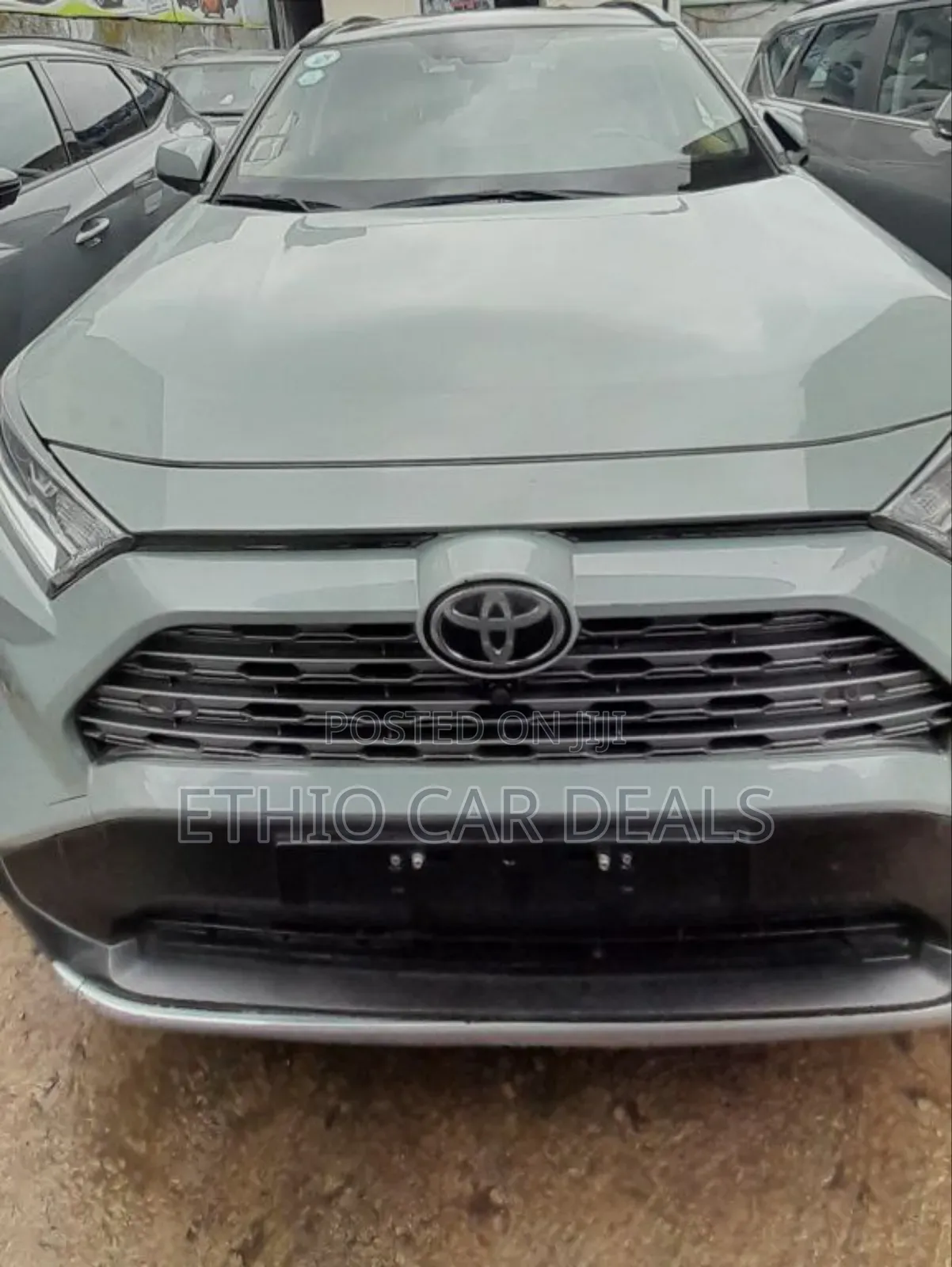 Toyota RAV4 2021 Green