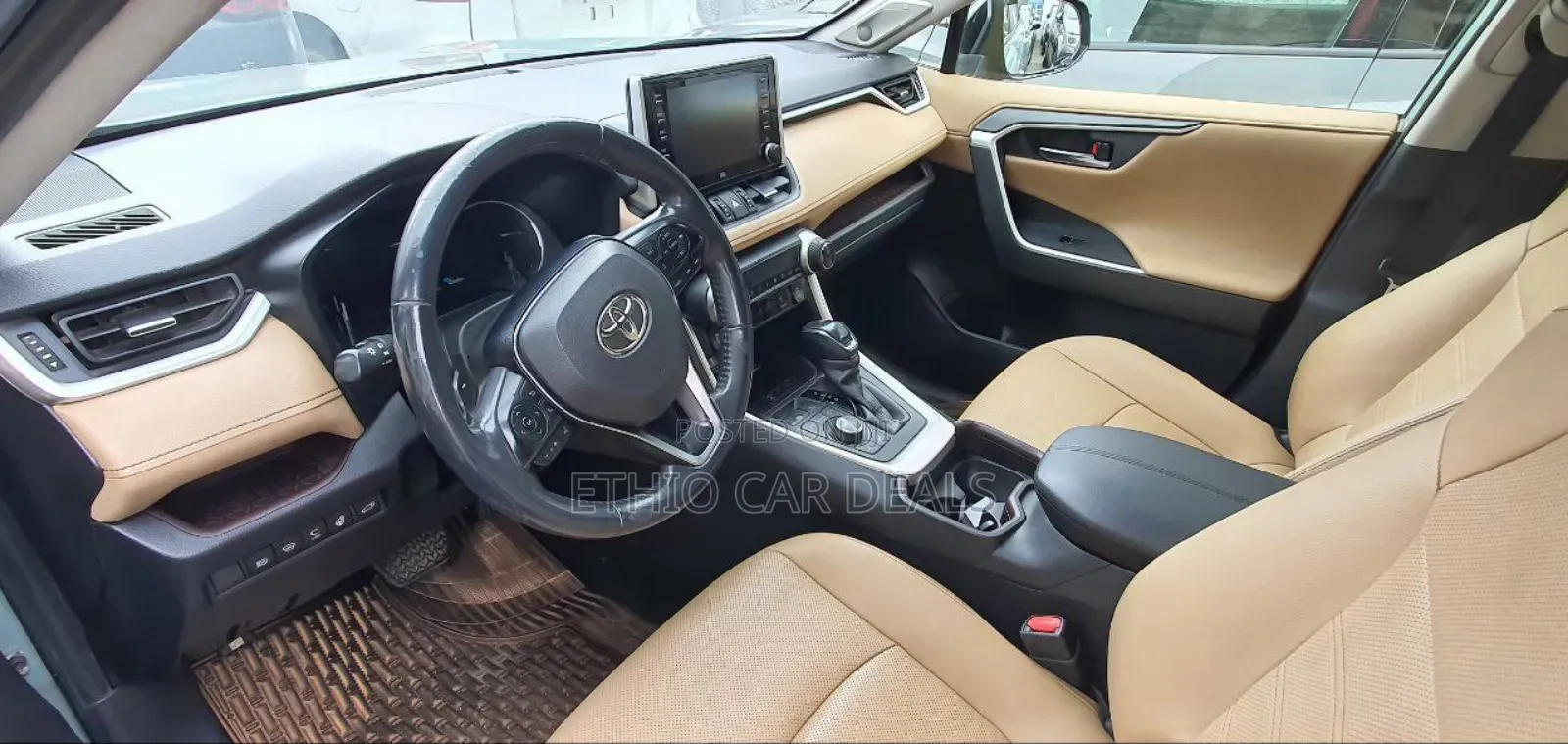 Toyota RAV4 2021 Green