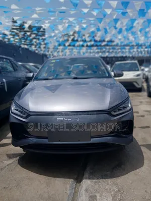 Photo - New BYD E2 43 kWh 94 hp FWD 2024 Silver