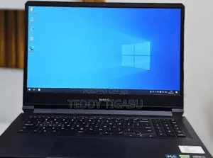 New Laptop Asus ROG Strix G15 16GB AMD Ryzen 7 SSD 512GB