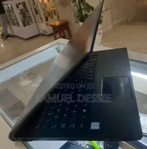 Laptop Toshiba Satellite C50 4GB Intel Core I5 HDD 1T